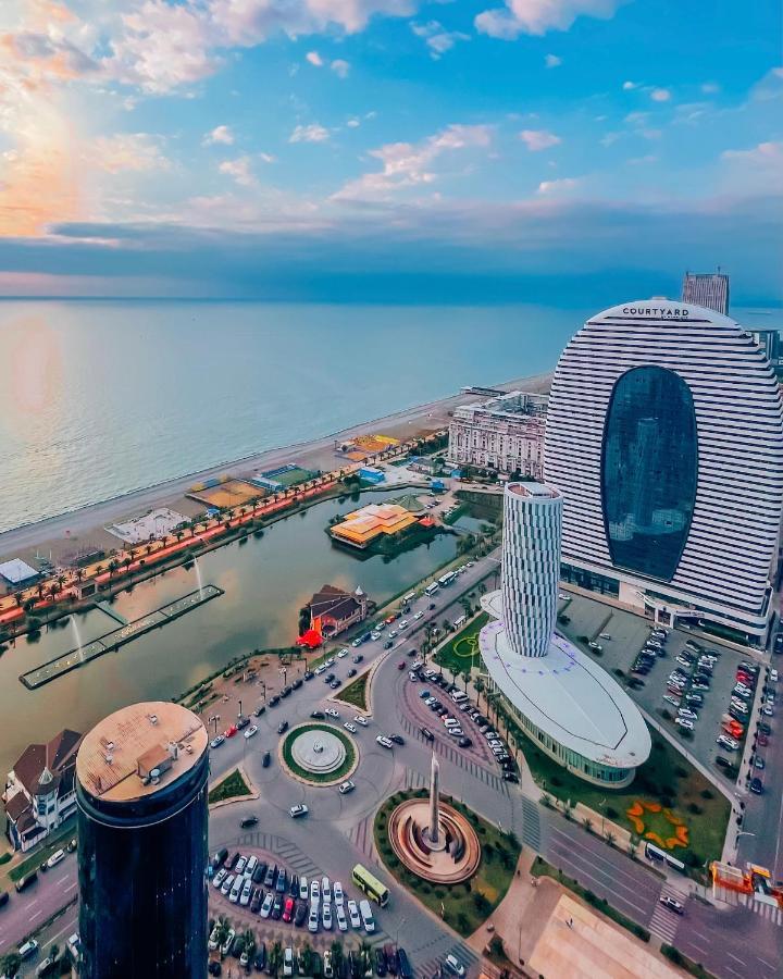 Orbi City By Picnic Batumi Eksteriør billede